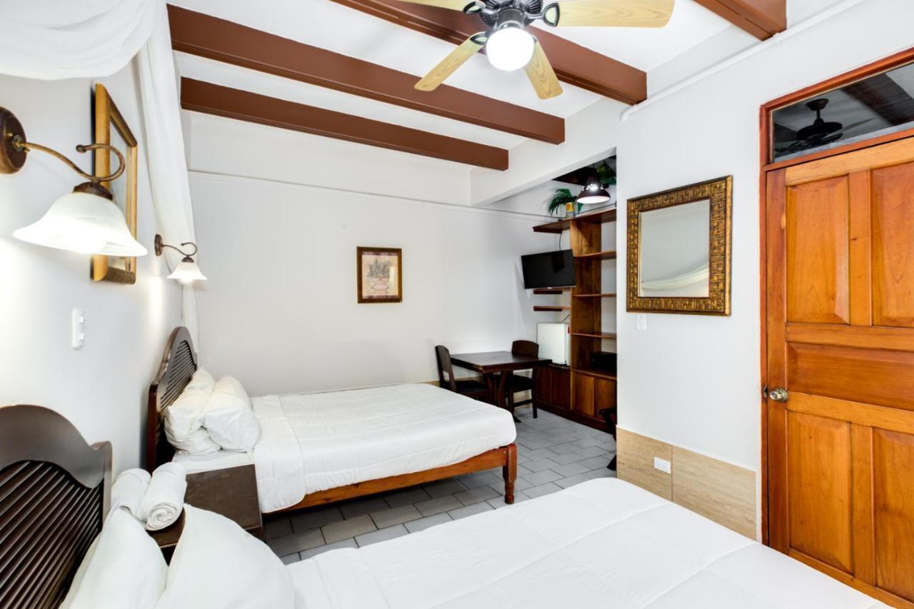 Hotel Poseidon Хако Экстерьер фото